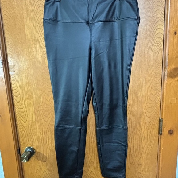 Black Faux Leather Pants Large NWOT - Picture 1 of 7